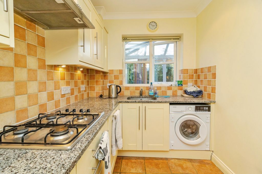 Property photo 3 of 21 Pbox-Img.Jpg