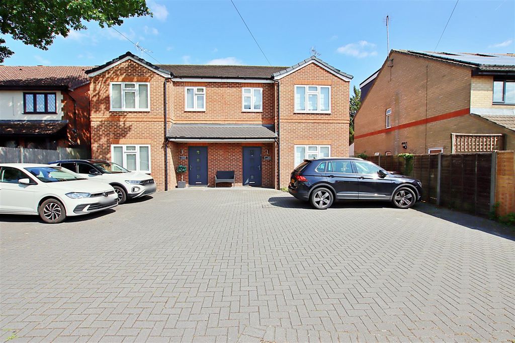Property photo 1 of 16 Img_6331.Jpg
