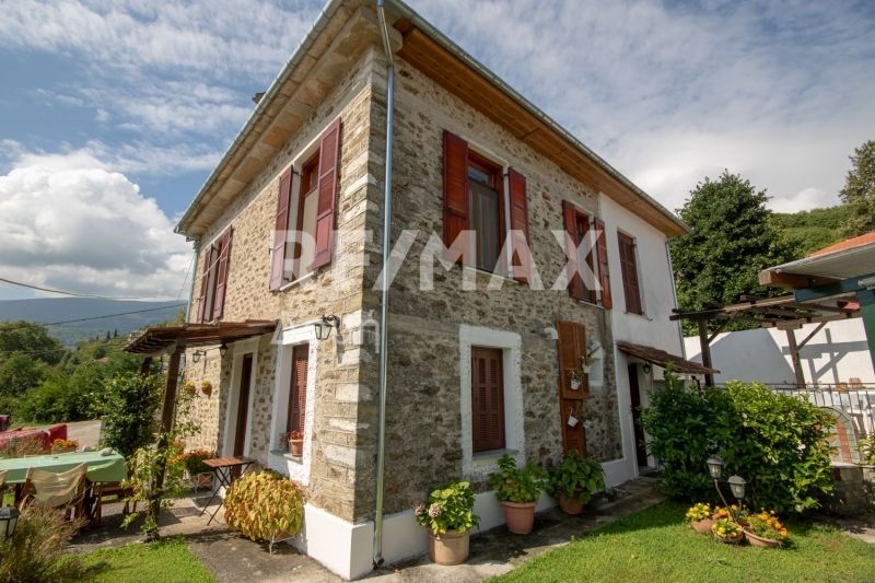 Property photo 1 of 25