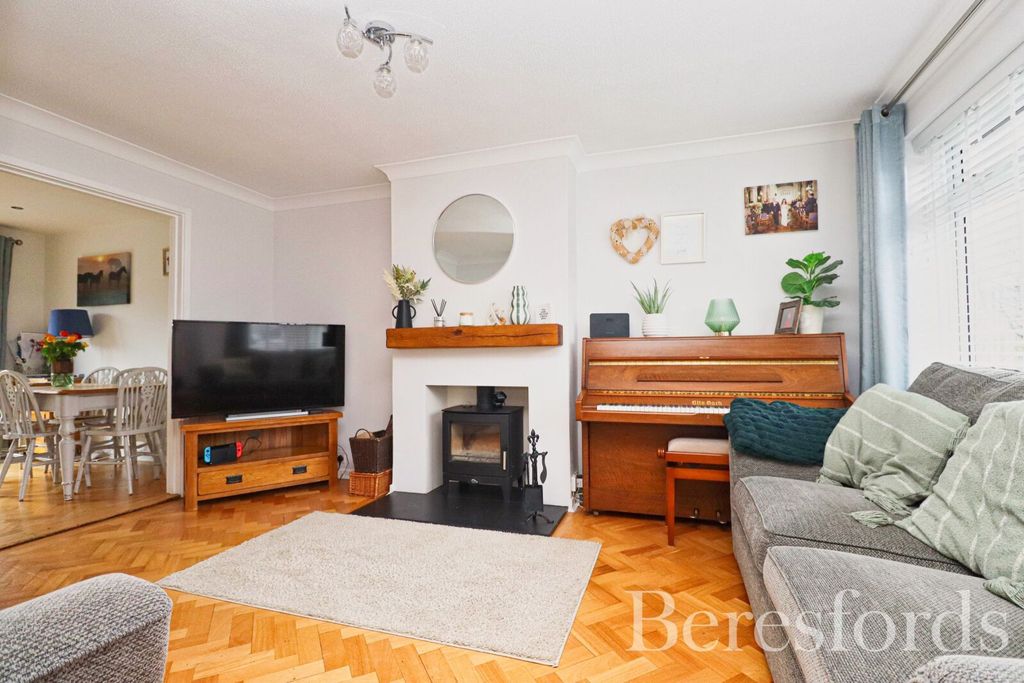 Property photo 2 of 27 Picture 2