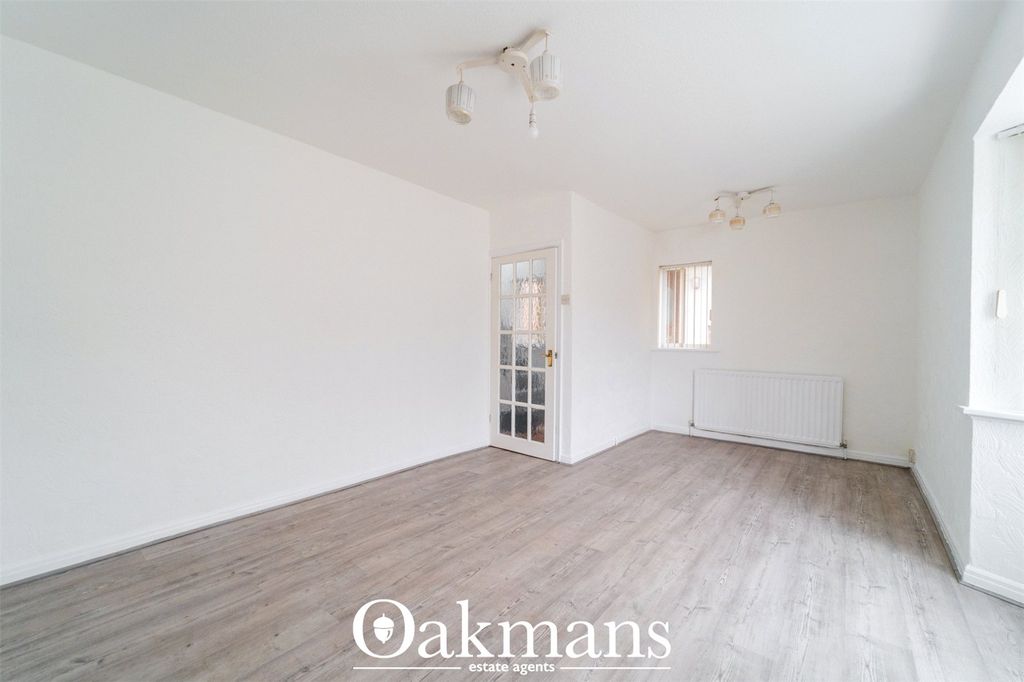 Property photo 3 of 16 Picture No. 02