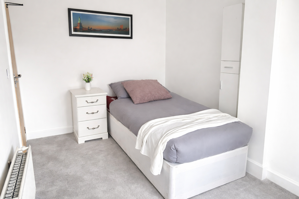 Property photo 1 of 1