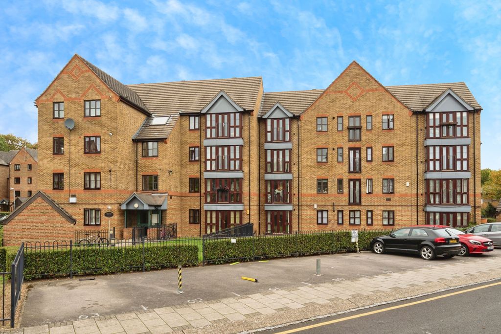 Property photo 3 of 15 Photo #3