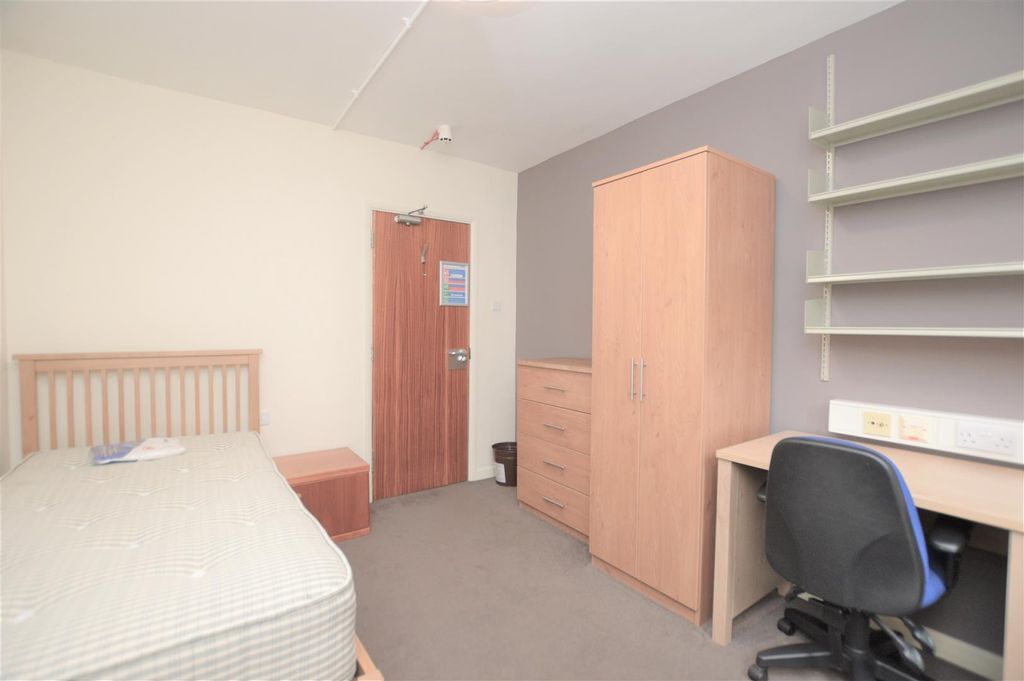 Property photo 1 of 7 23 Martindale Court (1).Jpg