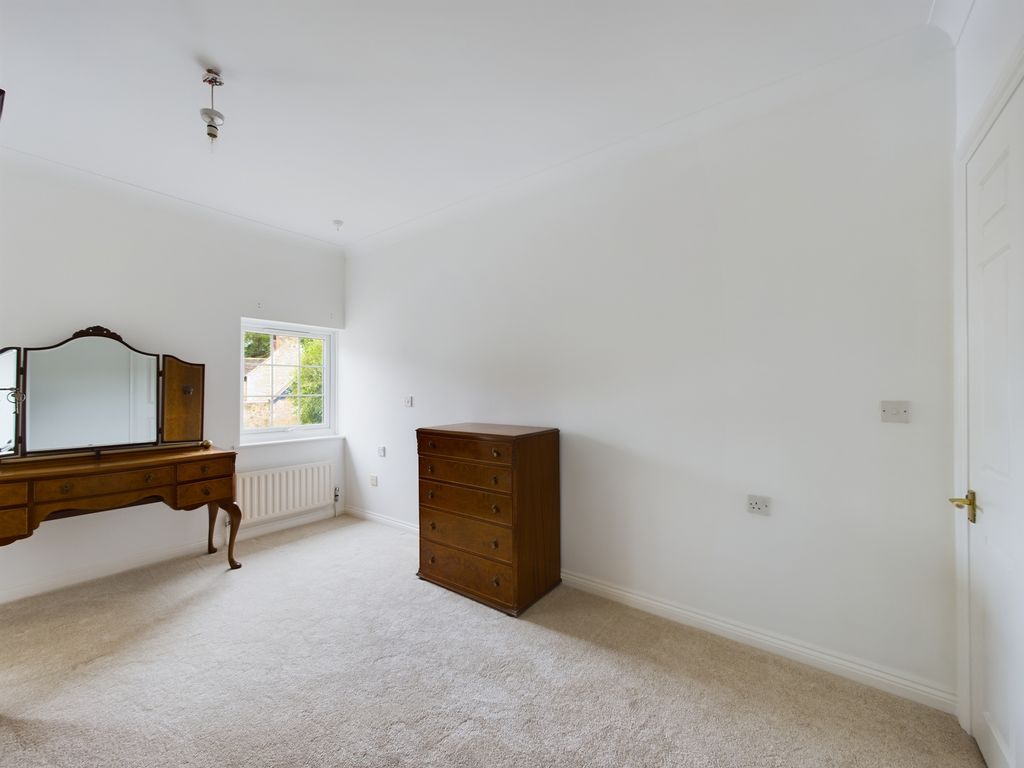 Property photo 2 of 15 Image