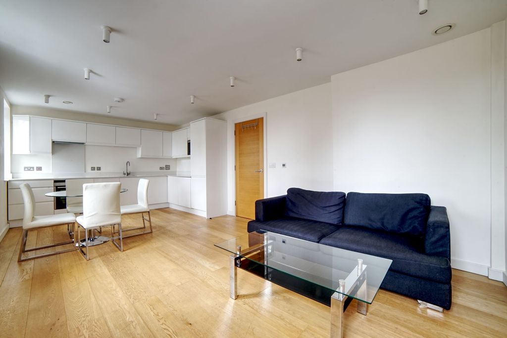 Property photo 1 of 8