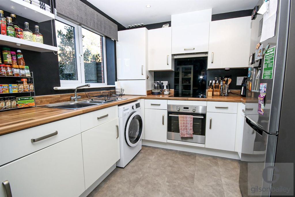 Property photo 2 of 18 8-Img_0240.Jpg