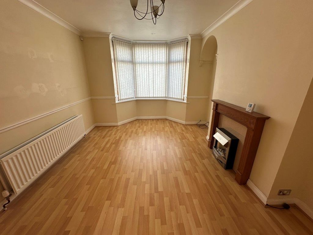 Property photo 2 of 8 Img_2869.Jpg