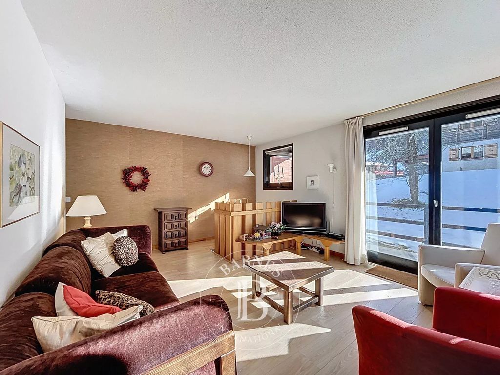 Property photo 2 of 27