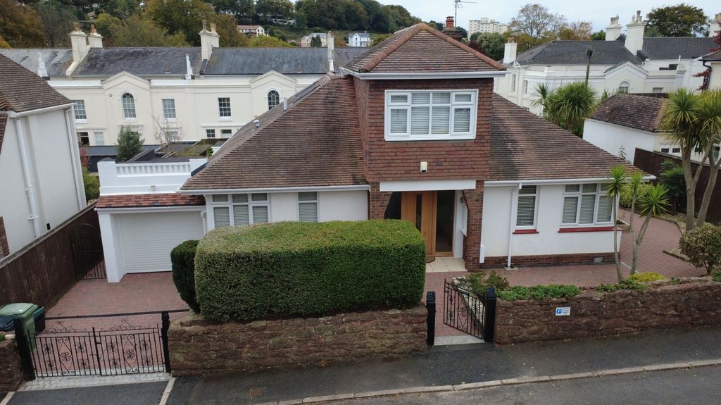 Property photo 1 of 29