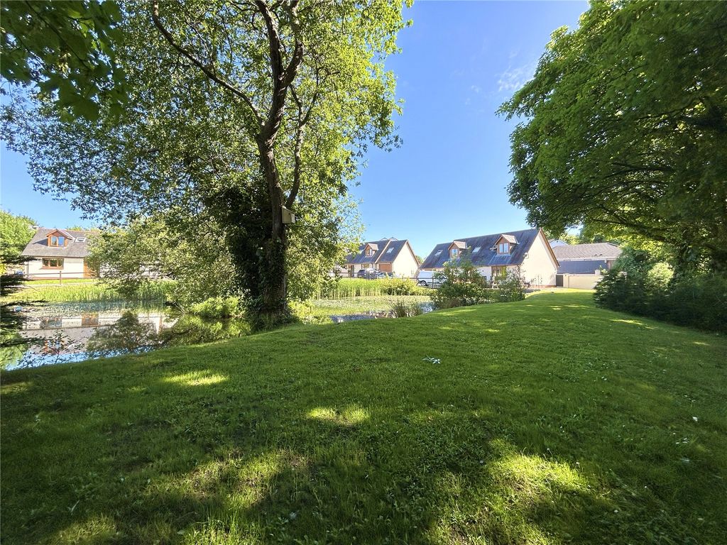 Property photo 1 of 26 Picture No. 32