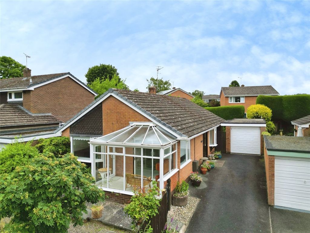 Property photo 1 of 19 N