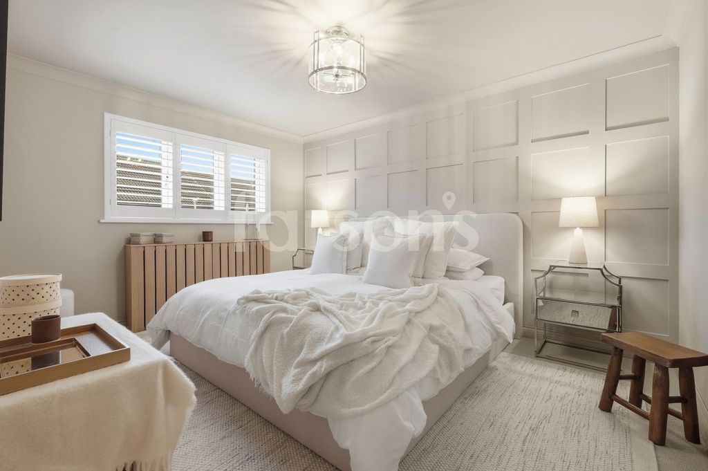 Property photo 3 of 30