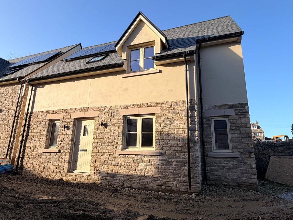 Property photo 1 of 20 Front.Jpg