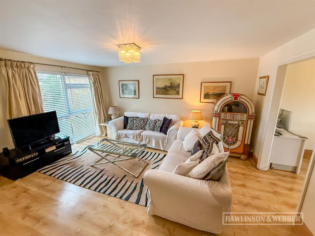 Property photo 3 of 20 Img_0041.Jpg