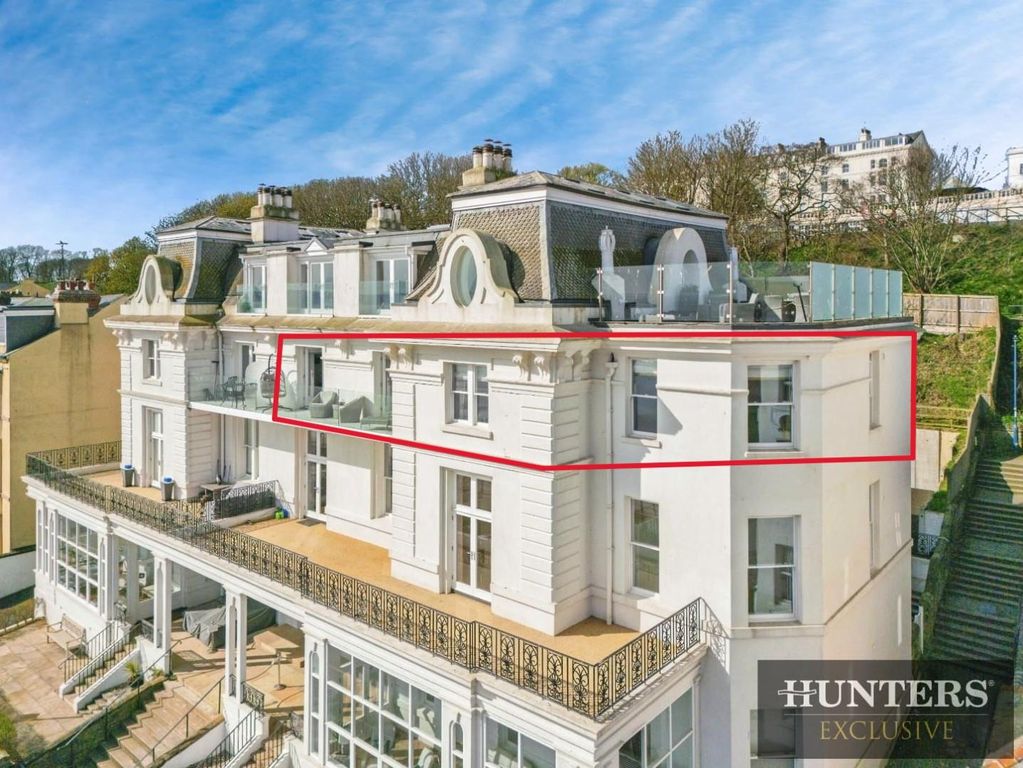 Property photo 2 of 37 Outline