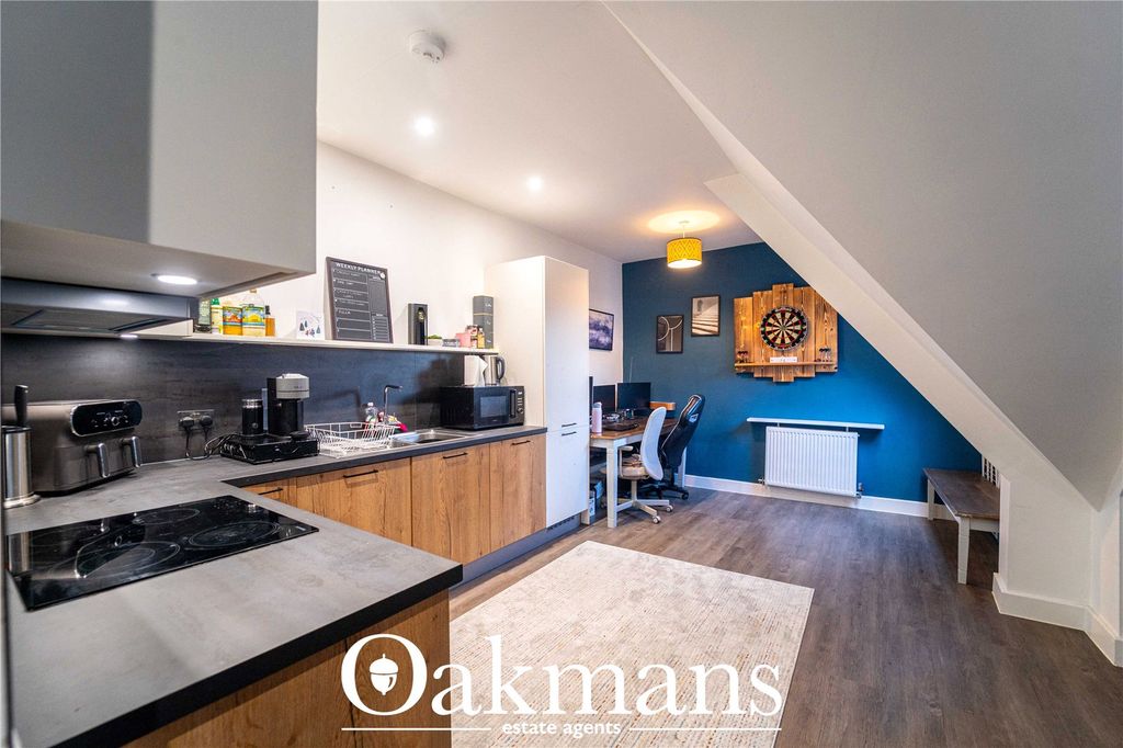 Property photo 3 of 20 Picture No. 12