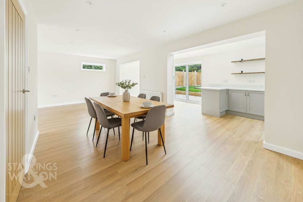 Property photo 3 of 26