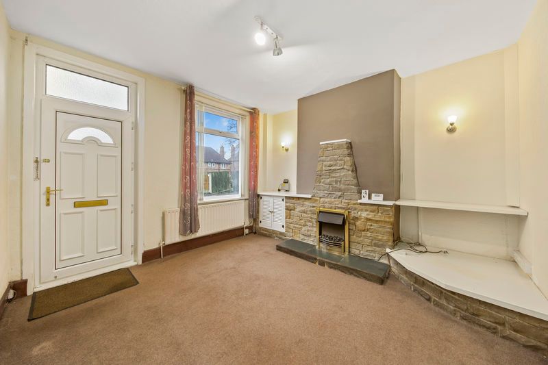 Property photo 2 of 21 Living Room