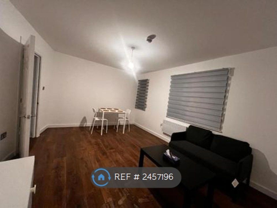 Property photo 2 of 5