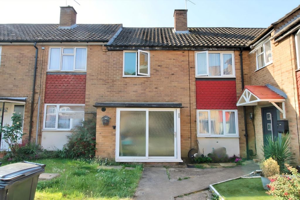 Property photo 1 of 18