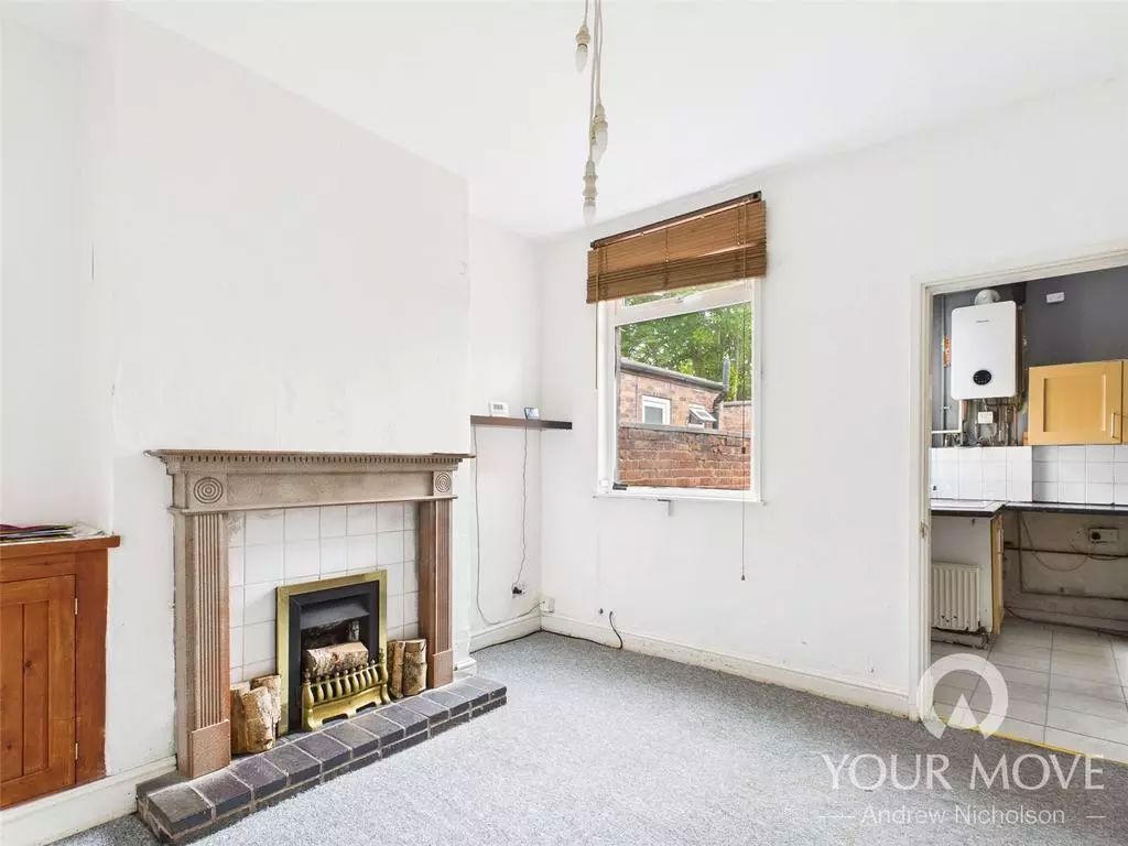 Property photo 2 of 9