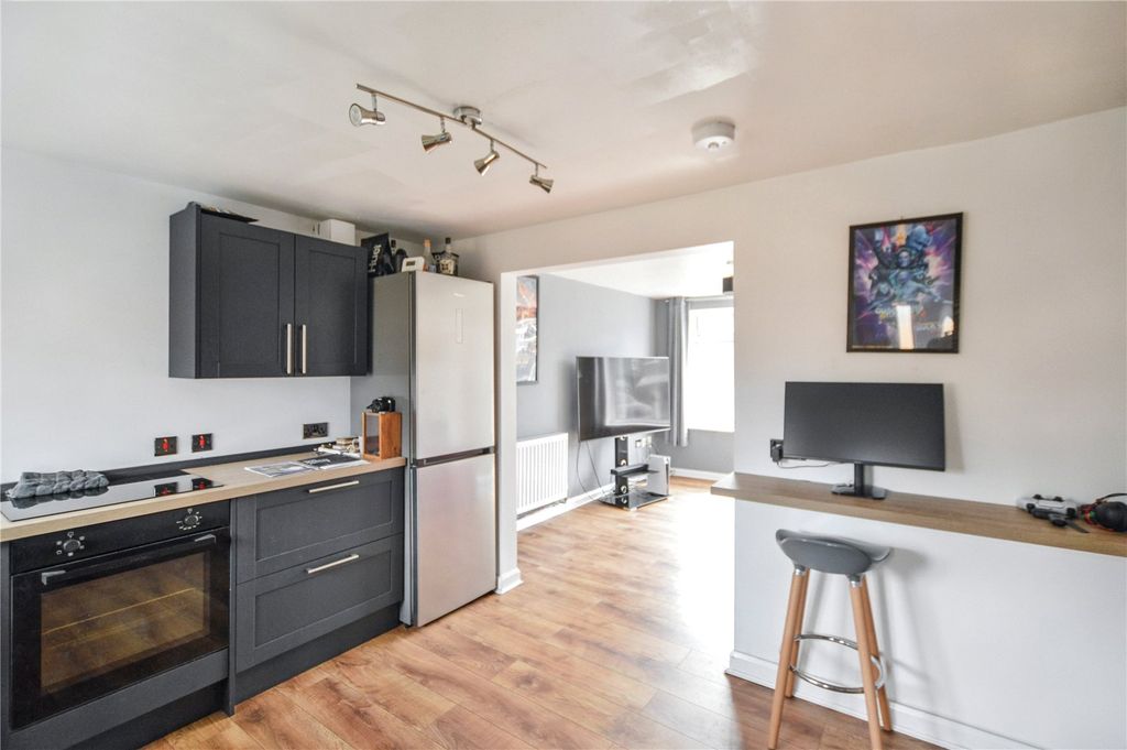 Property photo 1 of 12 Picture No. 08