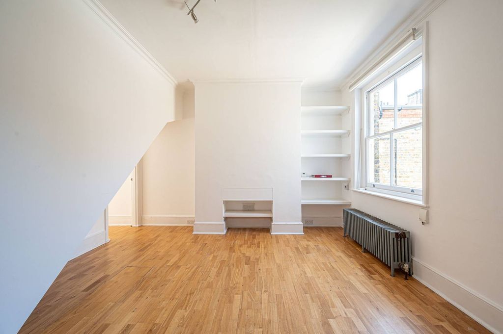 Property photo 1 of 9