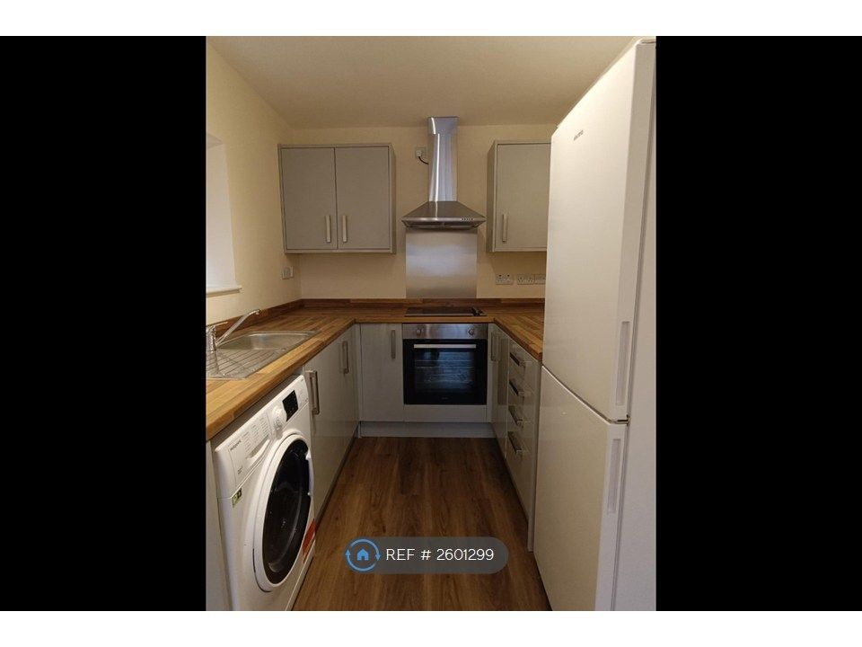 Property photo 1 of 9 Kitchen Close Up