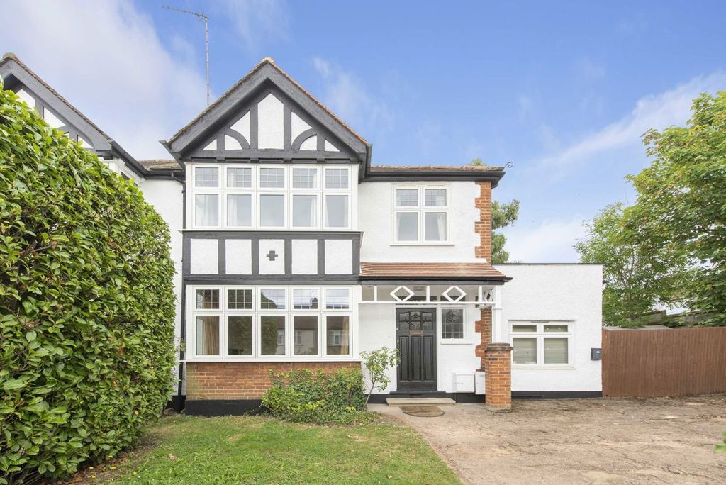 Property photo 1 of 10