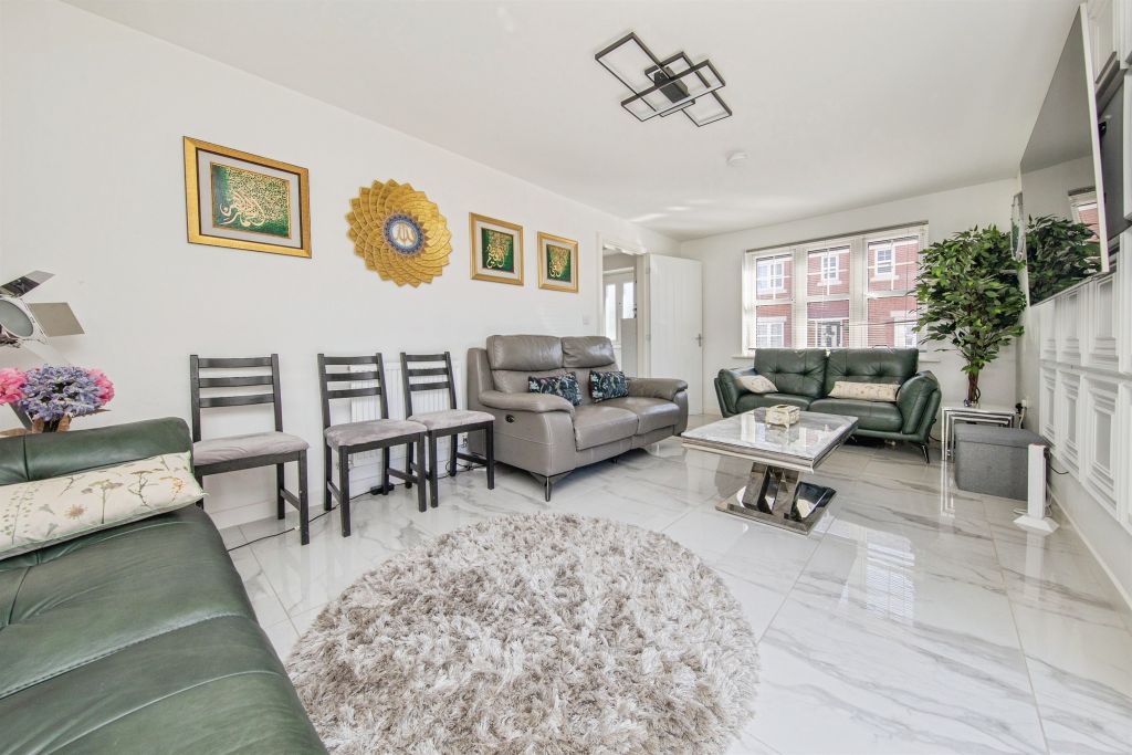 Property photo 3 of 20