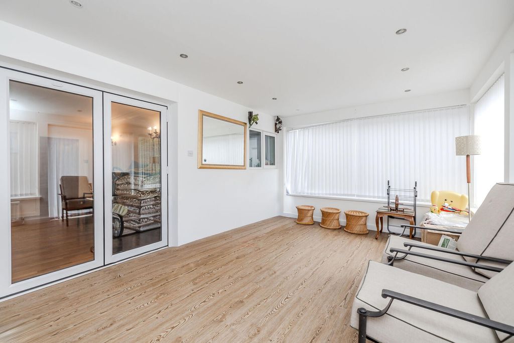 Additional image 17 of 6 bed property for saleRunnymede Road, Darras Hall, Ponteland, Newcastle Upon Tyne NE20