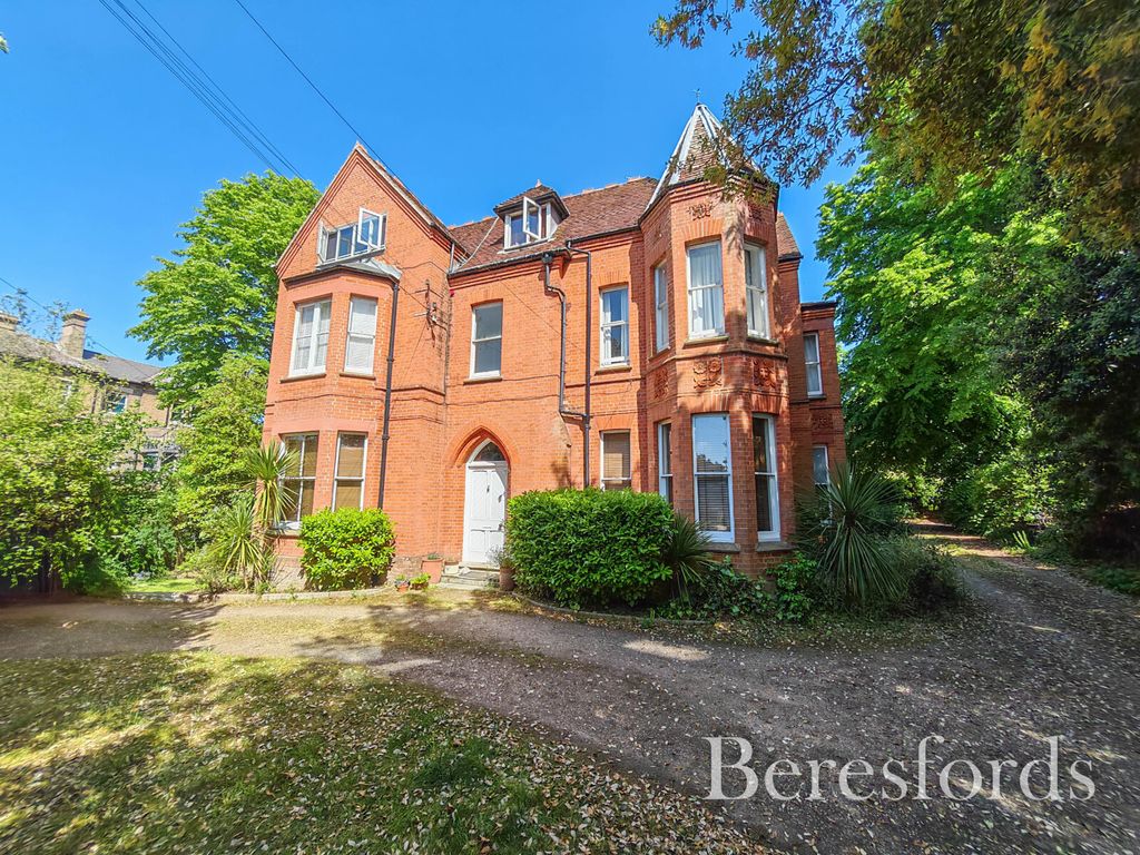 Property photo 1 of 9 Front