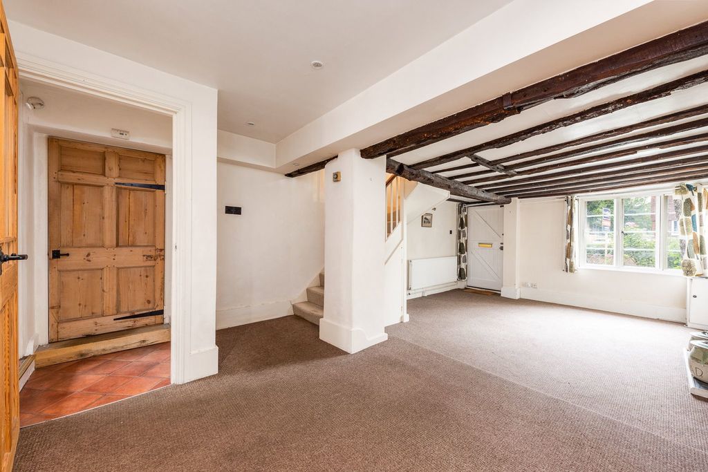 Property photo 3 of 17