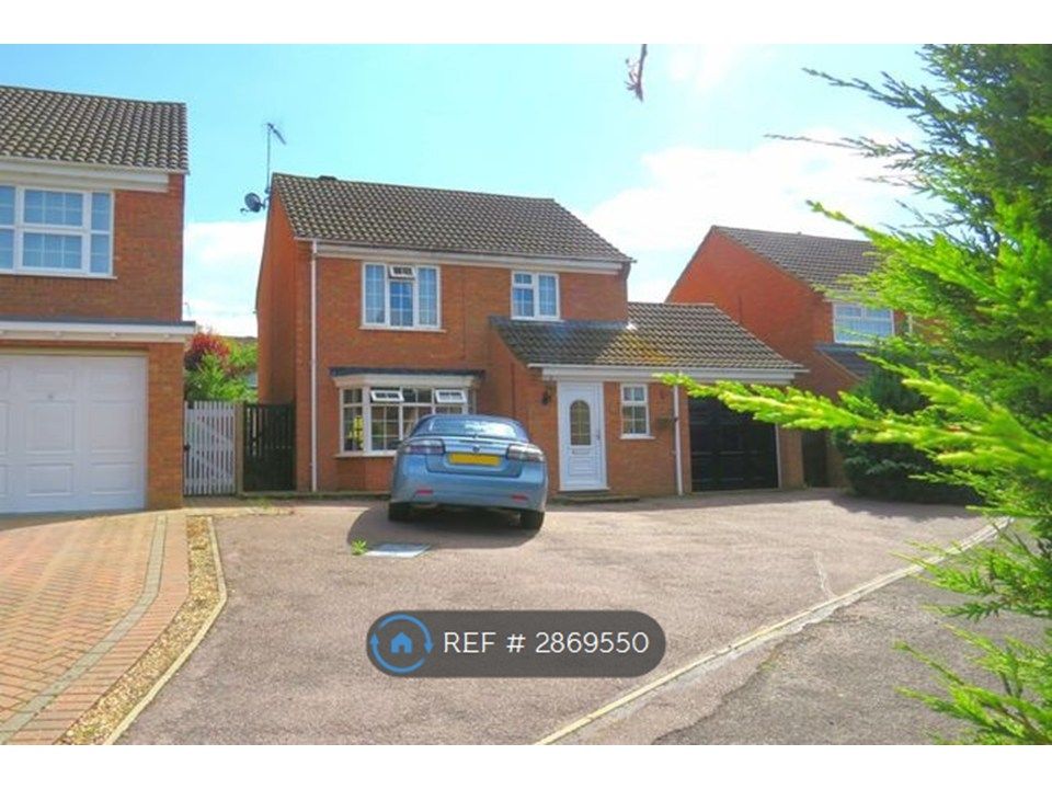 Property photo 2 of 8 Front