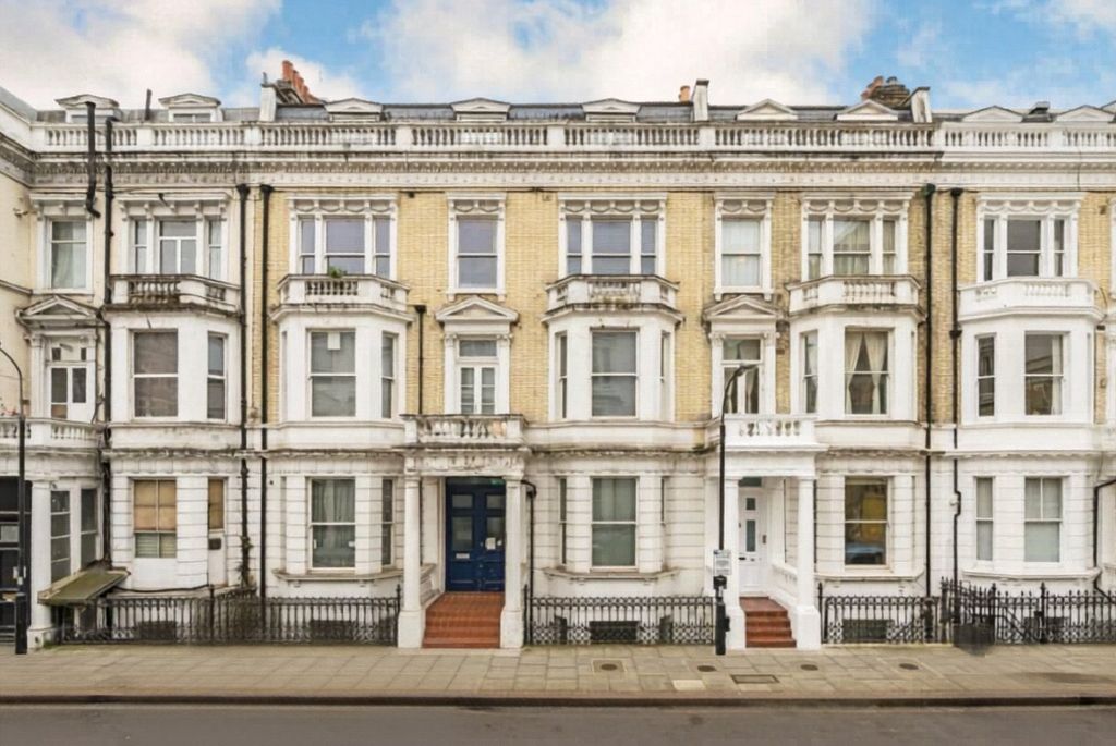 Property photo 1 of 3 Picture No. 07