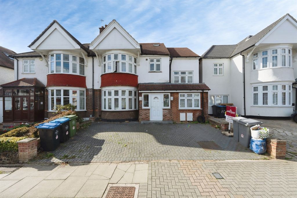 Property photo 1 of 13