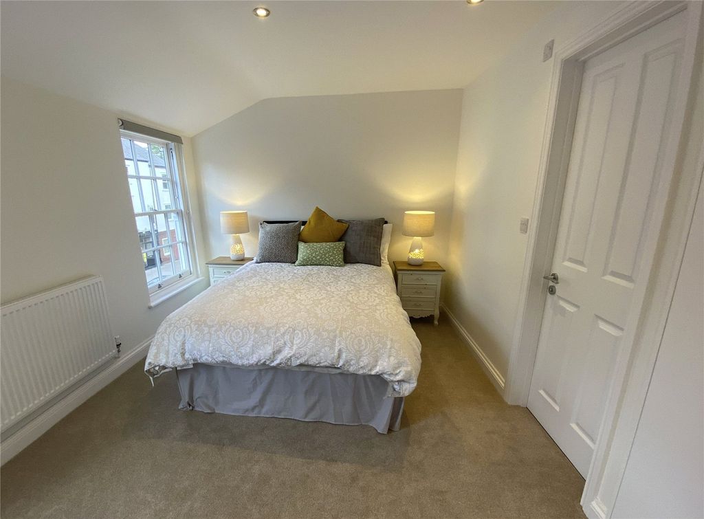 Property photo 3 of 13 Picture No. 13