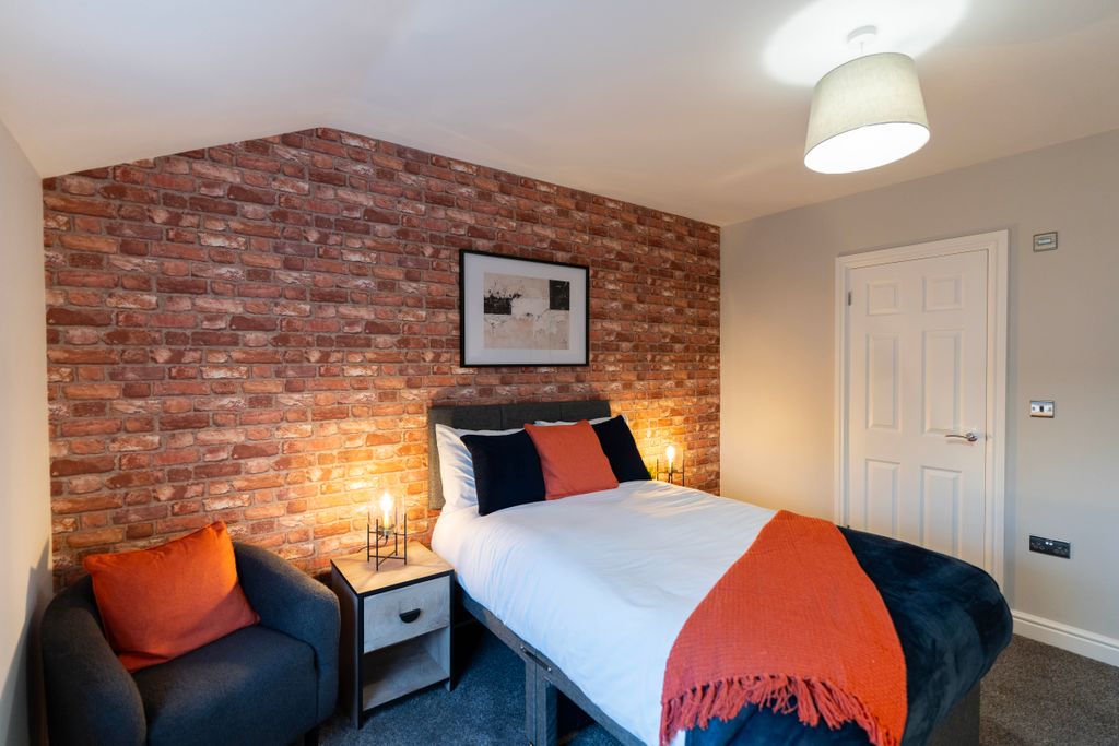 Property photo 2 of 29 Dsc09532