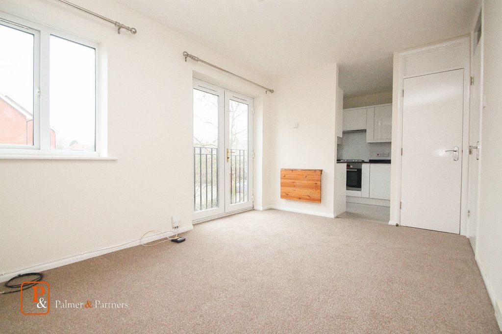 Property photo 2 of 5 Reception Room