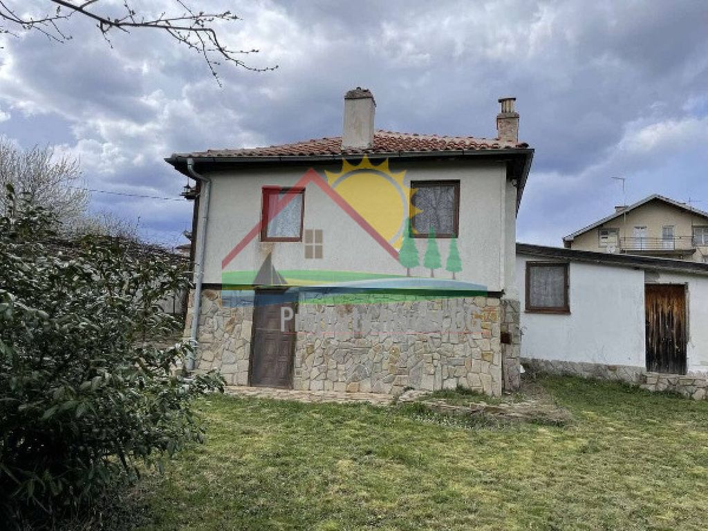 Property photo 1 of 6