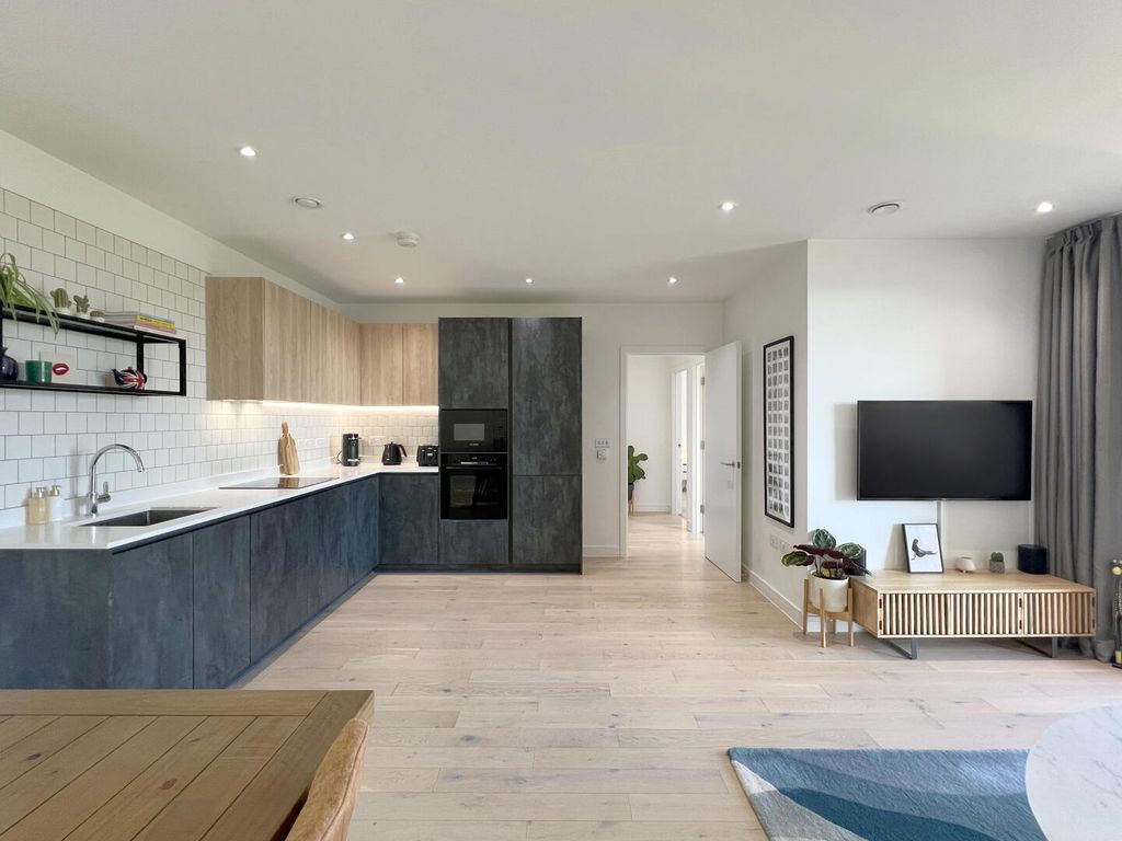 Property photo 1 of 23 Kitchen