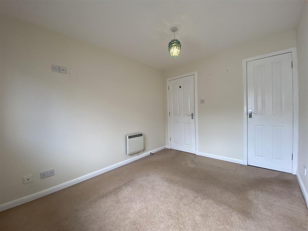 Additional image 9 of 2 bed flat to rentKings Court, South William St, Perth PH2