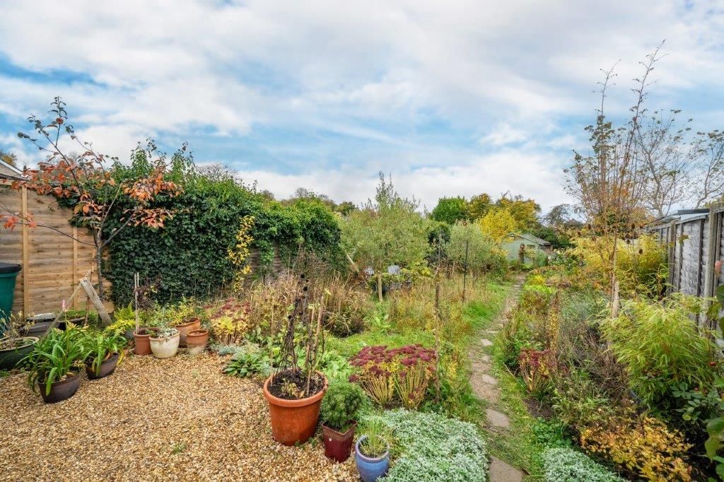 Property photo 2 of 22