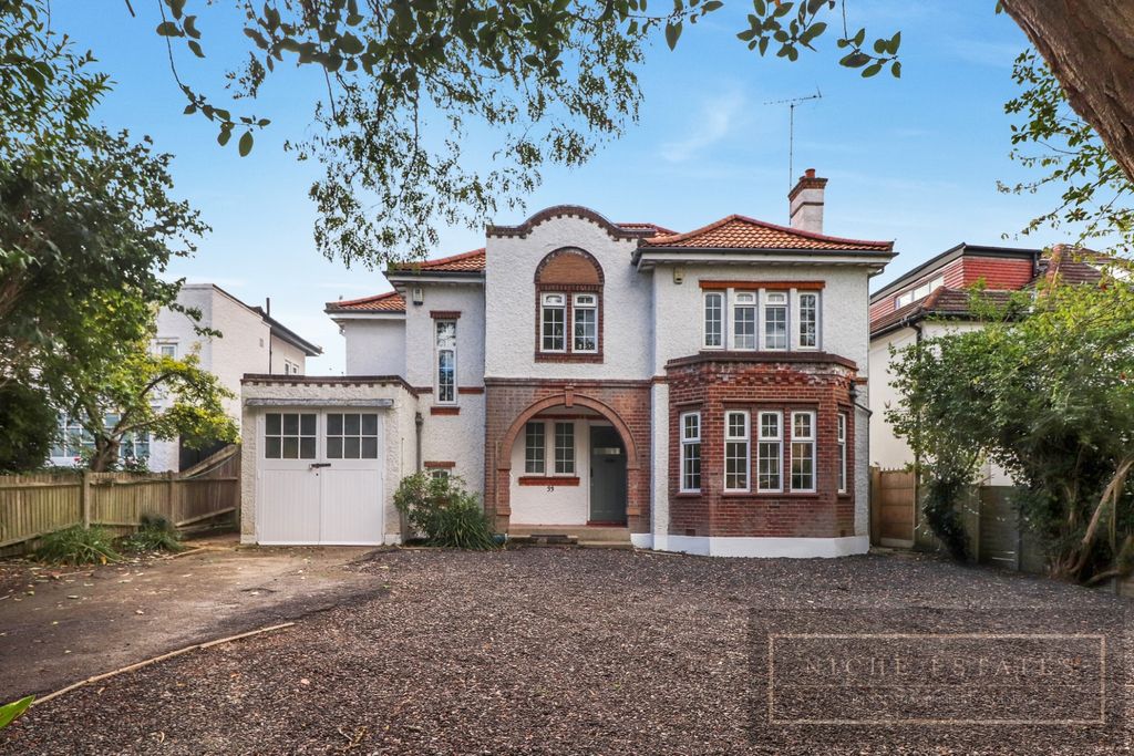 Property photo 1 of 21