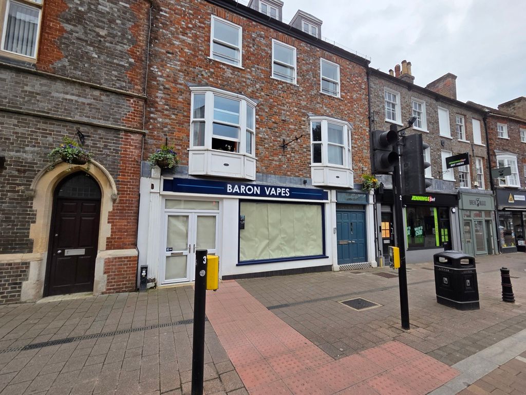 Property photo 1 of 8 Photo 18