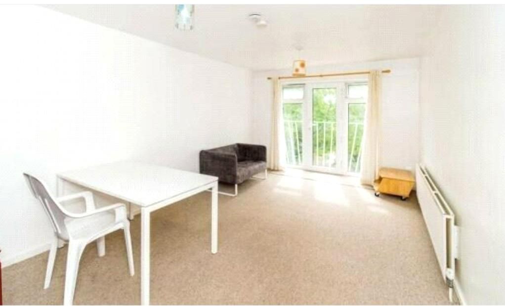 Property photo 2 of 12 Recep11.Jpg