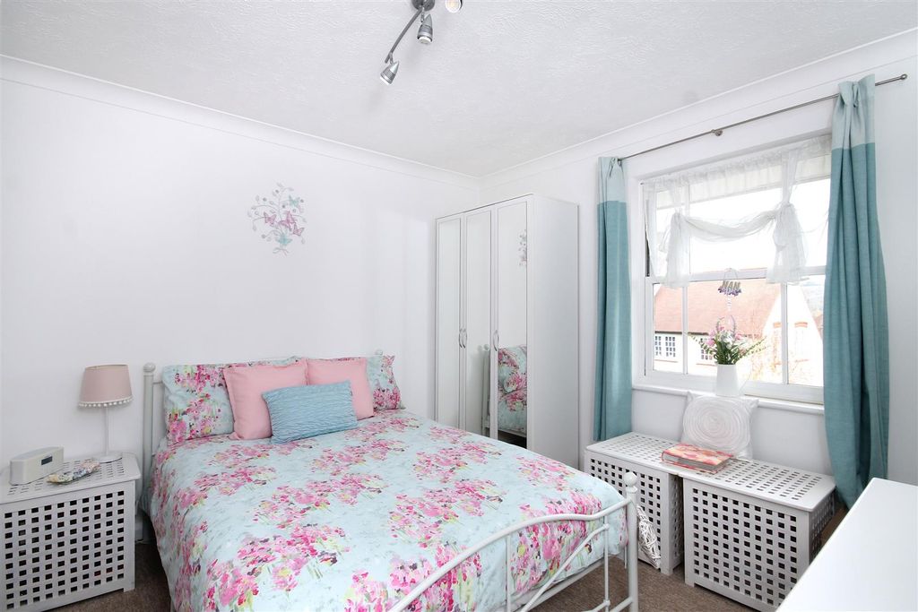 Property photo 3 of 6 Img_5794.Jpg