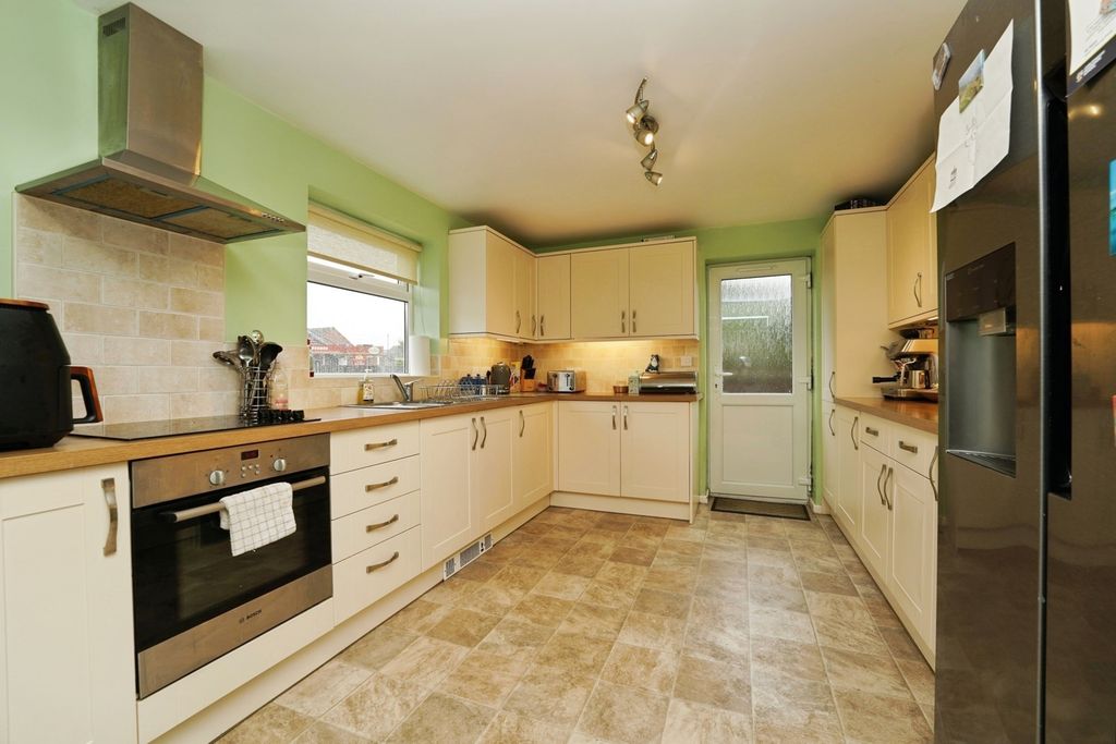 Property photo 2 of 18 Pbox-Img.Jpg