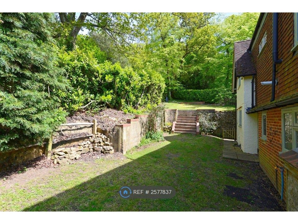 Property photo 3 of 24